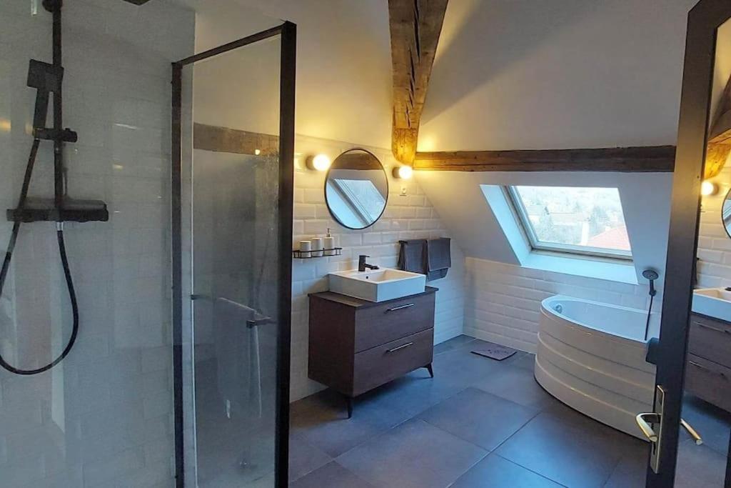 Ferienwohnung *New*Les Amandines Le Loft* Wifi Allevard Exterior foto
